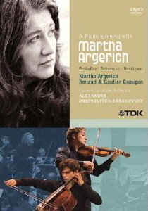 [DVD] Martha Argerich / Piano Evening With Martha Argerich