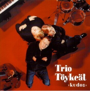 Trio Toykeat / Kudos