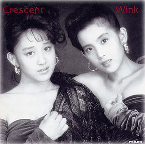 Wink / Crescent